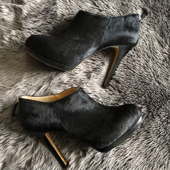 Nine West Shoes - NWOT Nine West Haywire Fur Ankle Boot 10